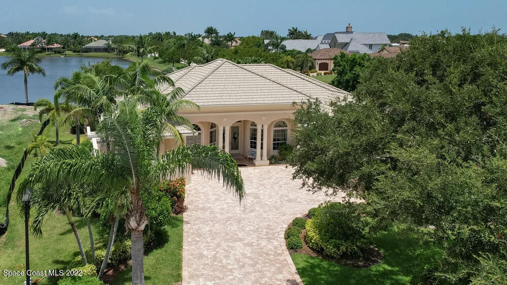 Unit for sale at 700 Clubhouse Way, Satellite Beach, FL 32937