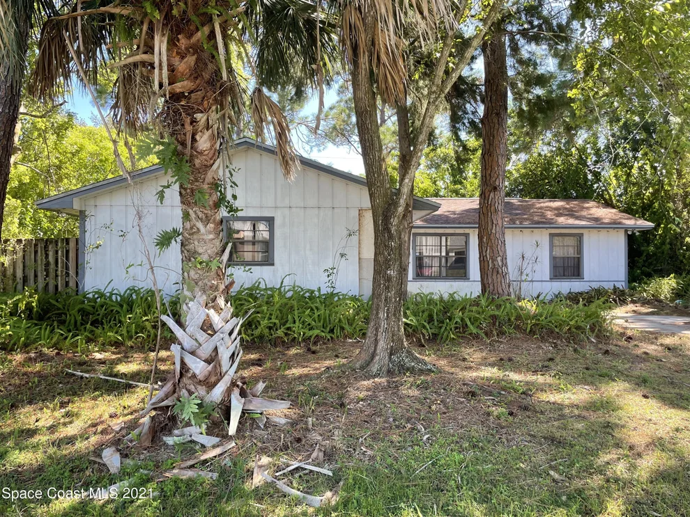 Unit for sale at 800 Avalon Street SE, Palm Bay, FL 32909