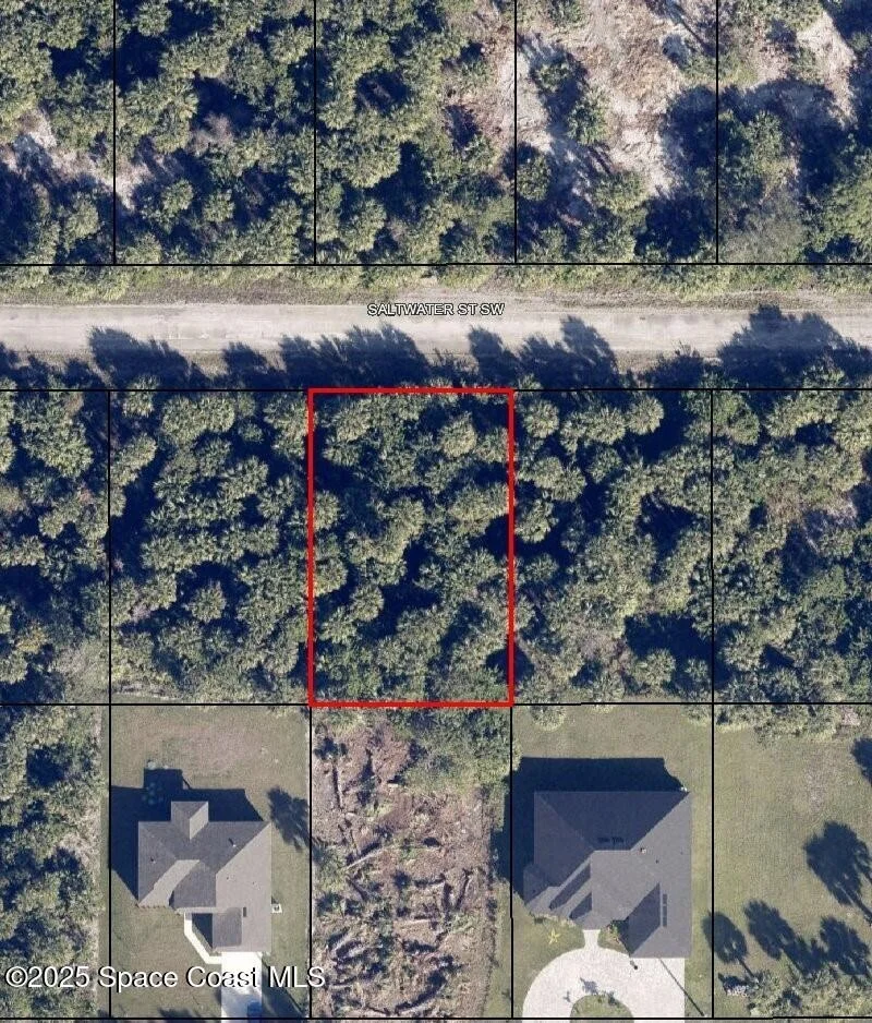 Unit for sale at 818 Saltwater Street SW, Palm Bay, FL 32908