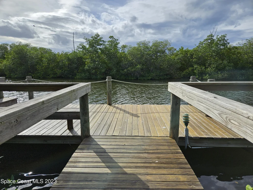 Unit for sale at 540 S Brevard Avenue, Cocoa Beach, FL 32931