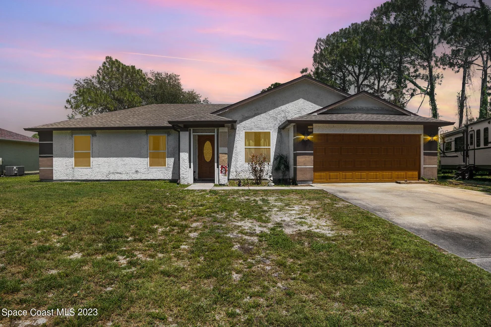Unit for sale at 1501 Halstead Avenue NW, Palm Bay, FL 32907