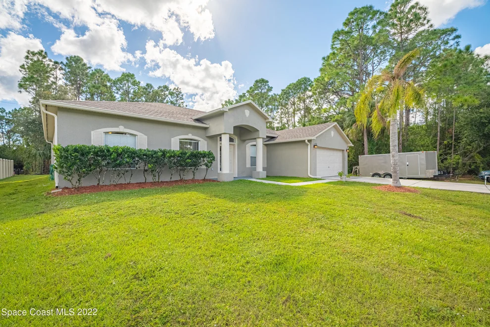 Unit for sale at 1744 Hydrangea Road NW, Palm Bay, FL 32907