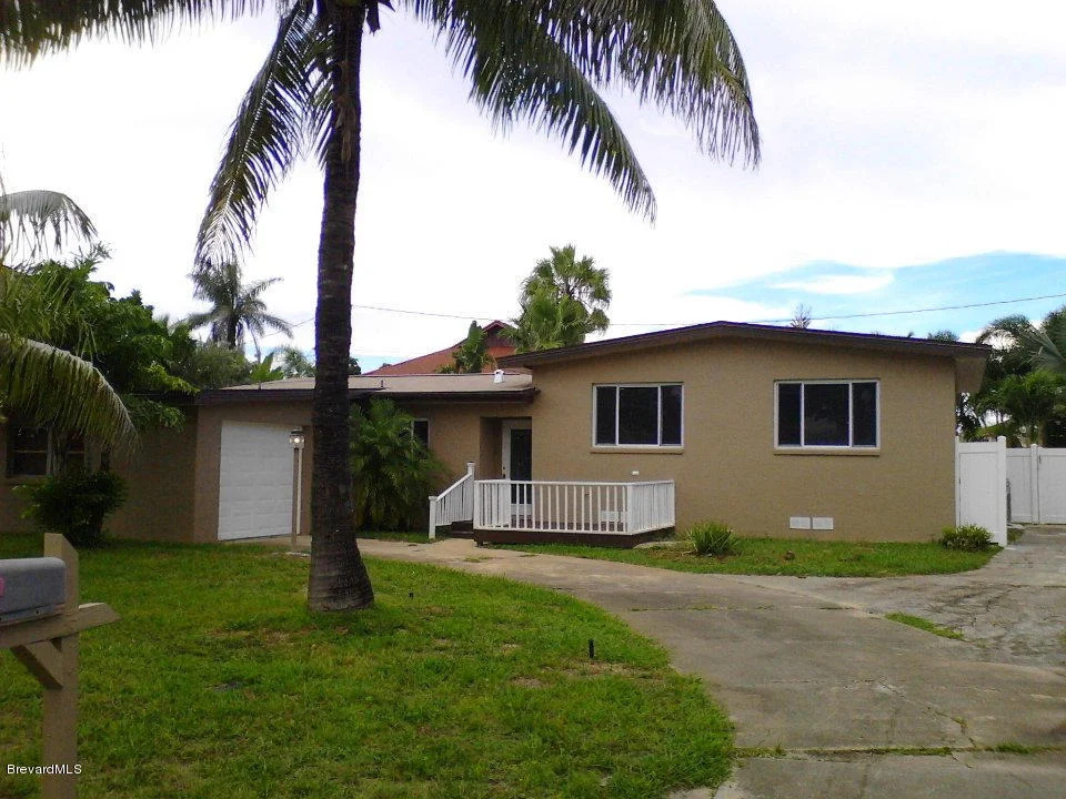 Unit for sale at 2592 Putnam Drive, Indialantic, FL 32903