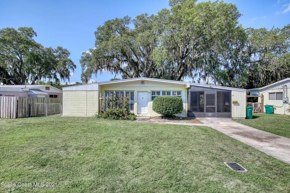 Unit for sale at 711 Espanola Way, Melbourne, FL 32901