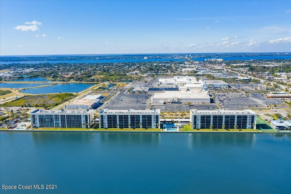 Unit for sale at 200 S Sykes Creek Parkway, Merritt Island, FL 32952