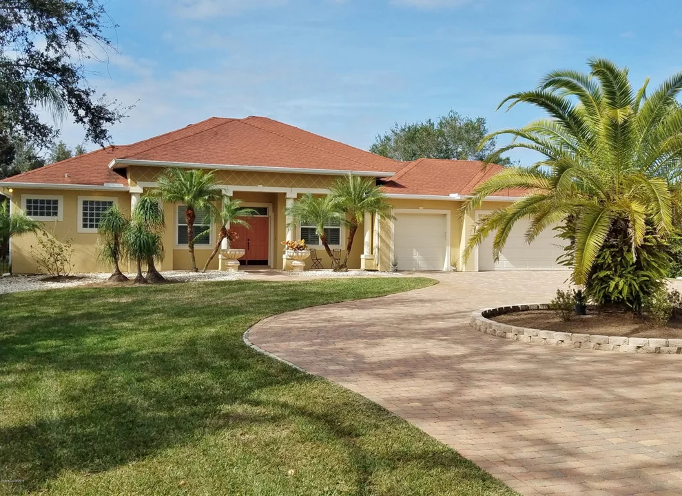 Unit for sale at 3670 Pine Cone Road, Melbourne, FL 32934