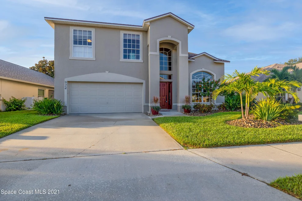 Unit for sale at 924 Shaw Circle, Melbourne, FL 32940