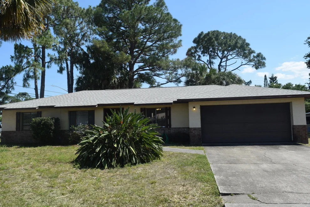 Unit for sale at 102 Americana Boulevard NW, Palm Bay, FL 32907
