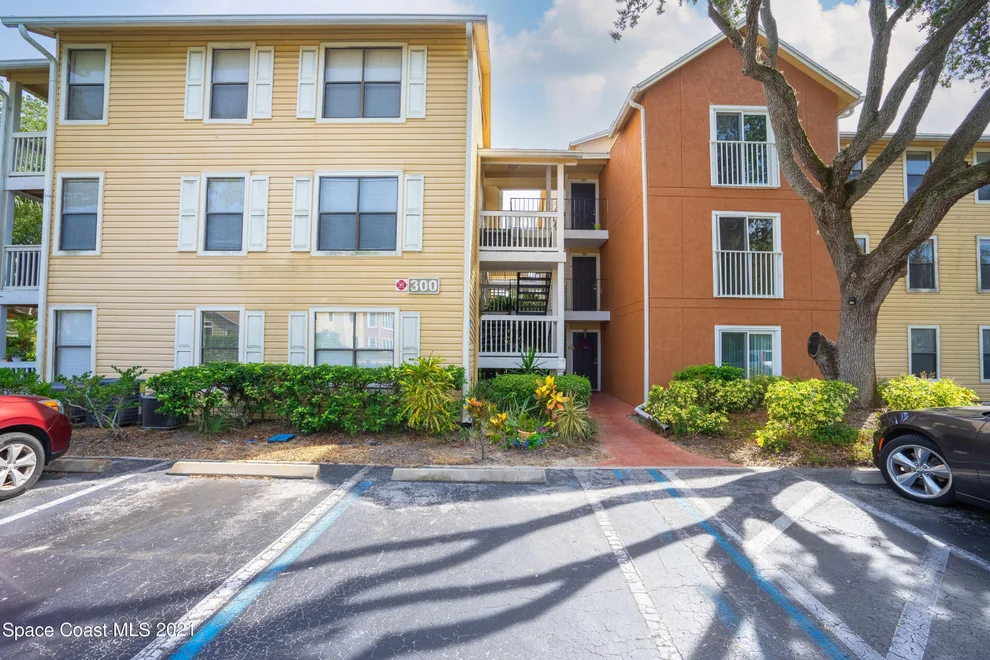 Unit for sale at 225 S Tropical, Merritt Island, FL 32952