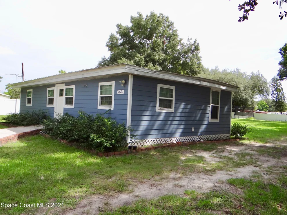 Unit for sale at 2521 N John Young Parkway, Kissimmee, FL 34741