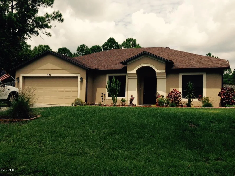 Unit for sale at 991 SE LAVA Street, Palm Bay, FL 32909