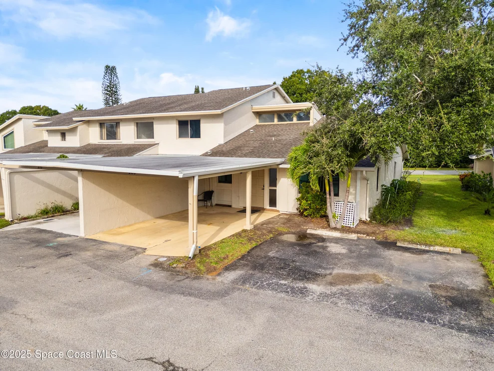 Unit for sale at 208 Augusta Way, Melbourne, FL 32940