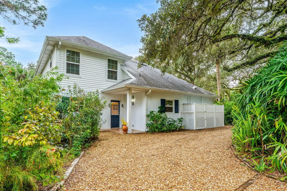 Unit for sale at 5800 Live Oak Avenue, Melbourne, FL 32904
