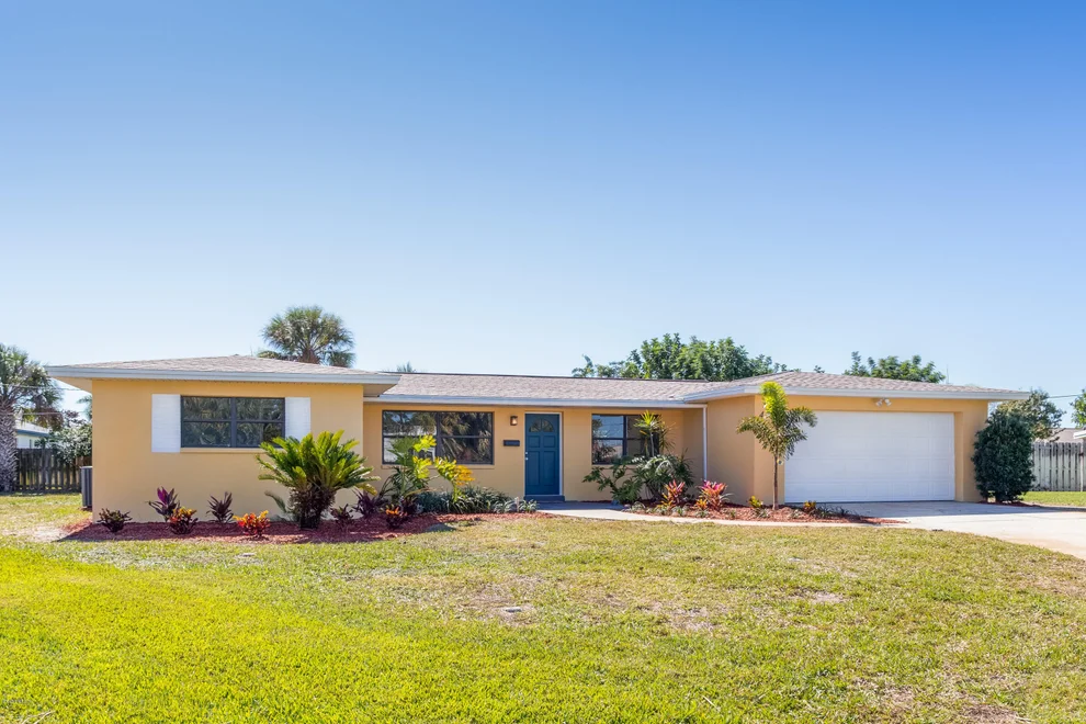 Unit for sale at 476 Royal Palm Court, Satellite Beach, FL 32937
