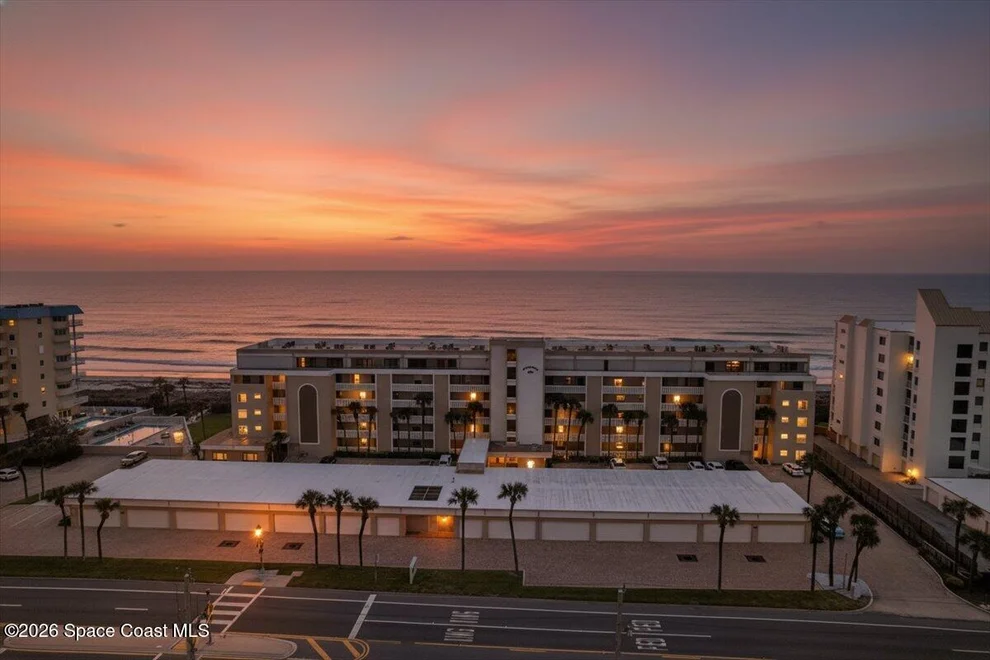 995 North Highway A1A