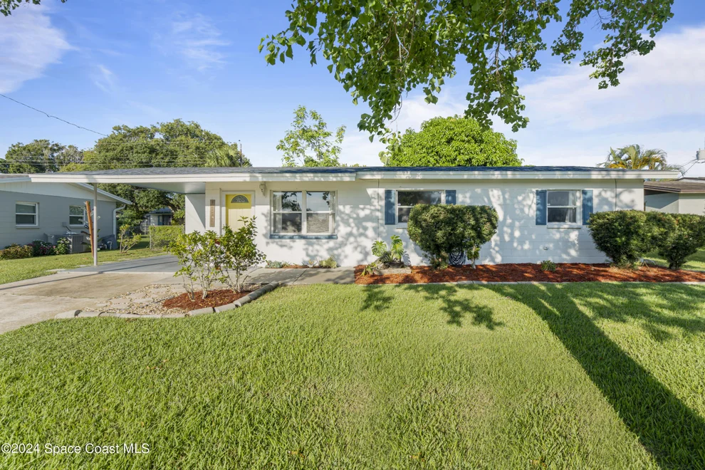 Unit for sale at 1910 Glenwood Drive, Melbourne, FL 32935