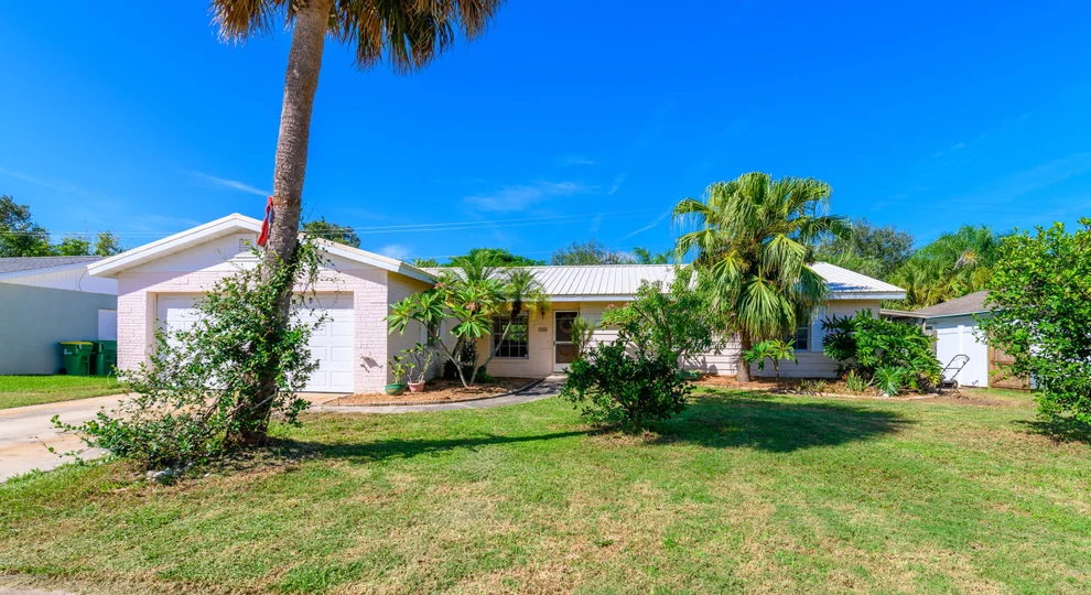 Unit for sale at 142 Via Havarre, Merritt Island, FL 32953