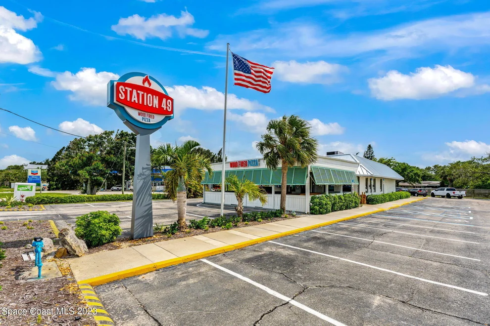 Unit for sale at 4720 Dixie Highway NE, Palm Bay, FL 32905