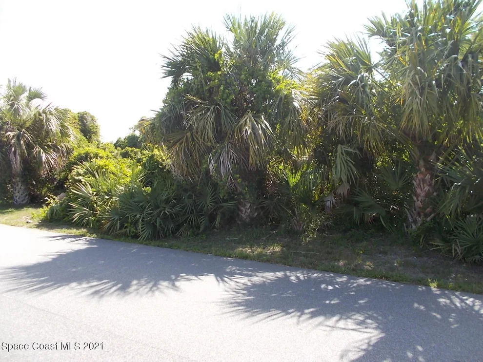 Unit for sale at 0000 Honeysuckle Drive, Sebastian, FL 32976