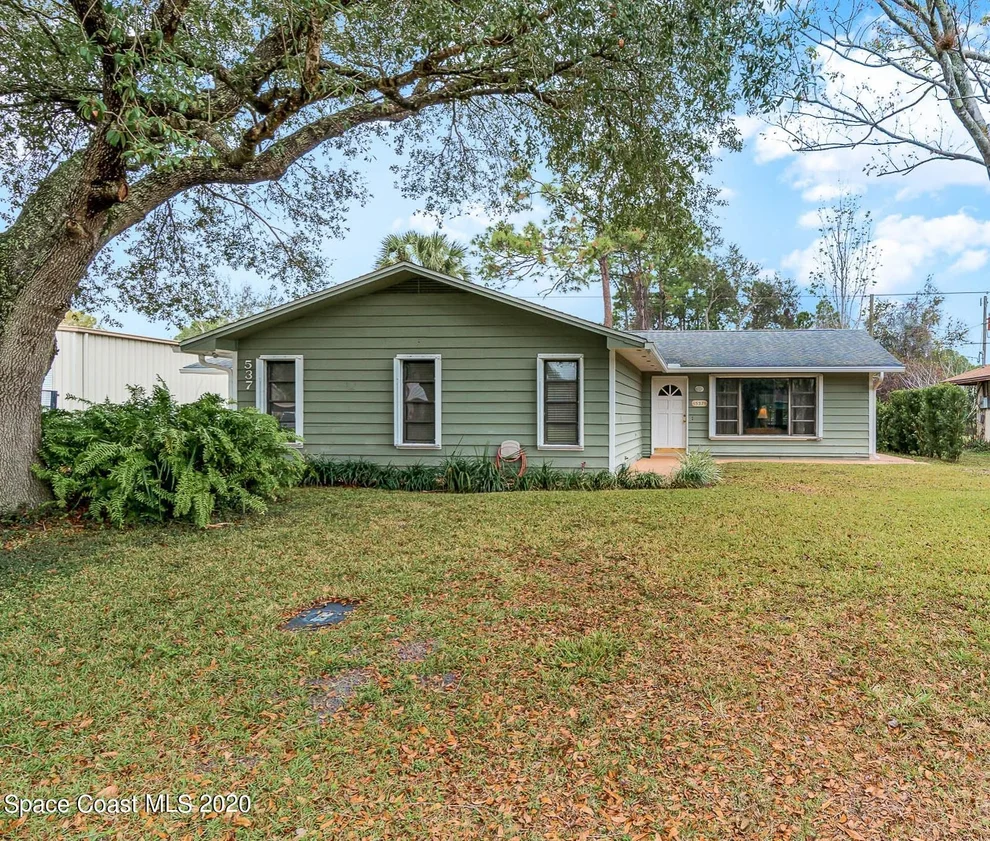 Unit for sale at 537 Escarole Street SE, Palm Bay, FL 32909