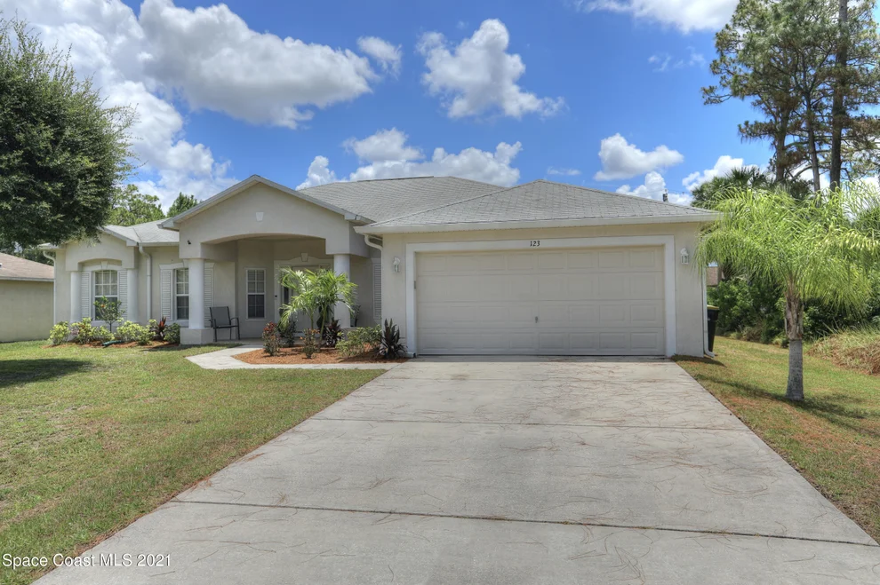 Unit for sale at 123 Bayamo Avenue NE, Palm Bay, FL 32907