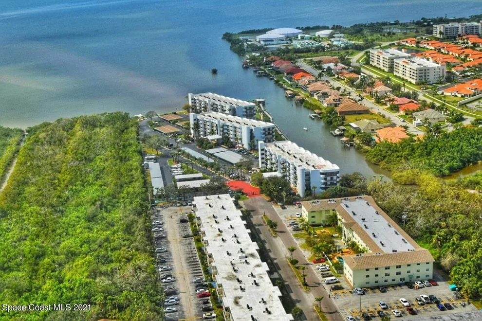 Unit for sale at 300 Columbia Drive, Cape Canaveral, FL 32920