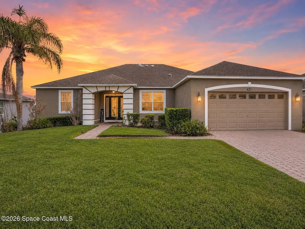 Unit for sale at 1042 Harmony Lane, Clermont, FL 34711