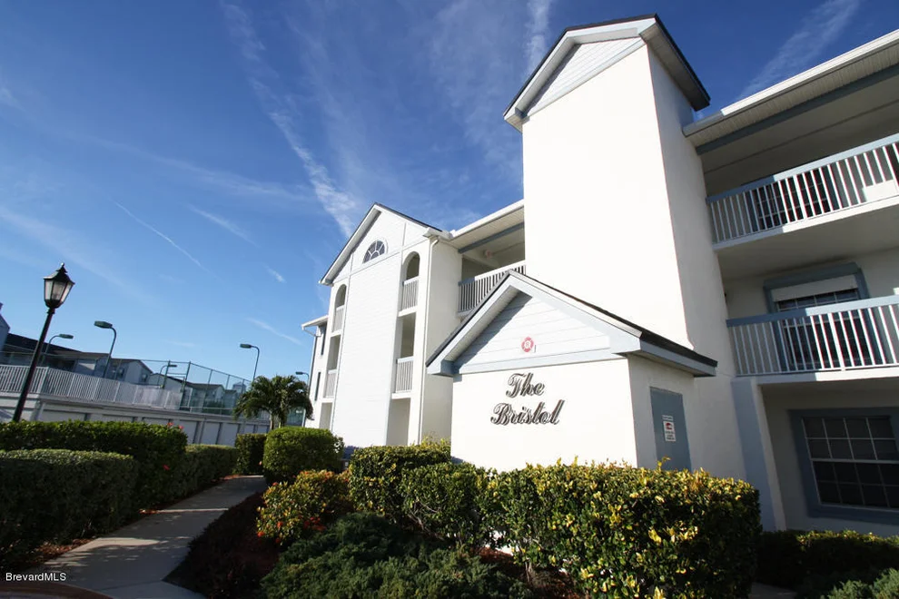 Unit for sale at 650 S Brevard Avenue, Cocoa Beach, FL 32931