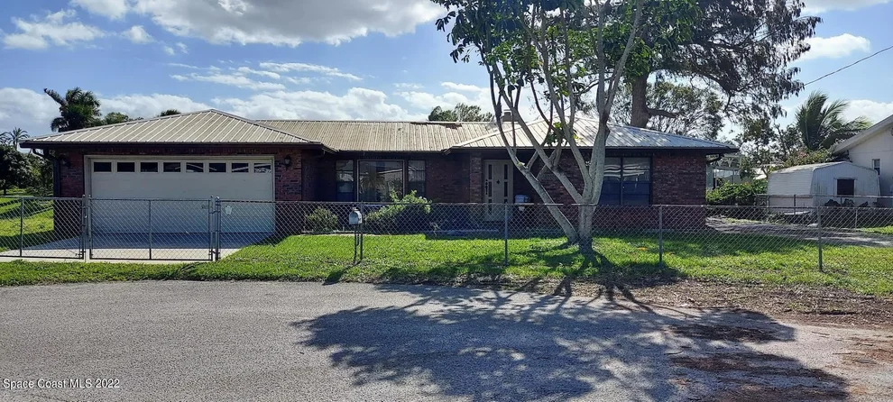 Unit for sale at 2638 SE 32nd Street, Okeechobee, FL 34972