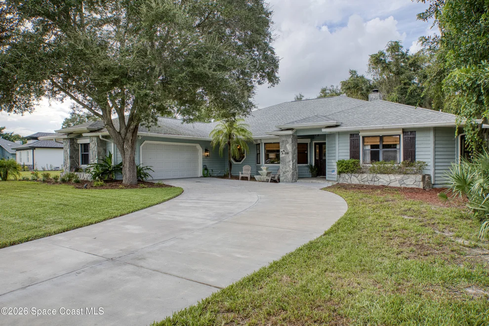 Unit for sale at 3700 Shady Run Road, Melbourne, FL 32934