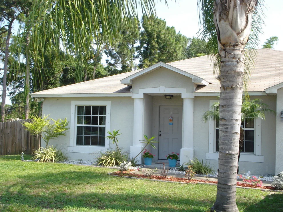 Unit for sale at 1621 SE Tolley, Palm Bay, FL 32909