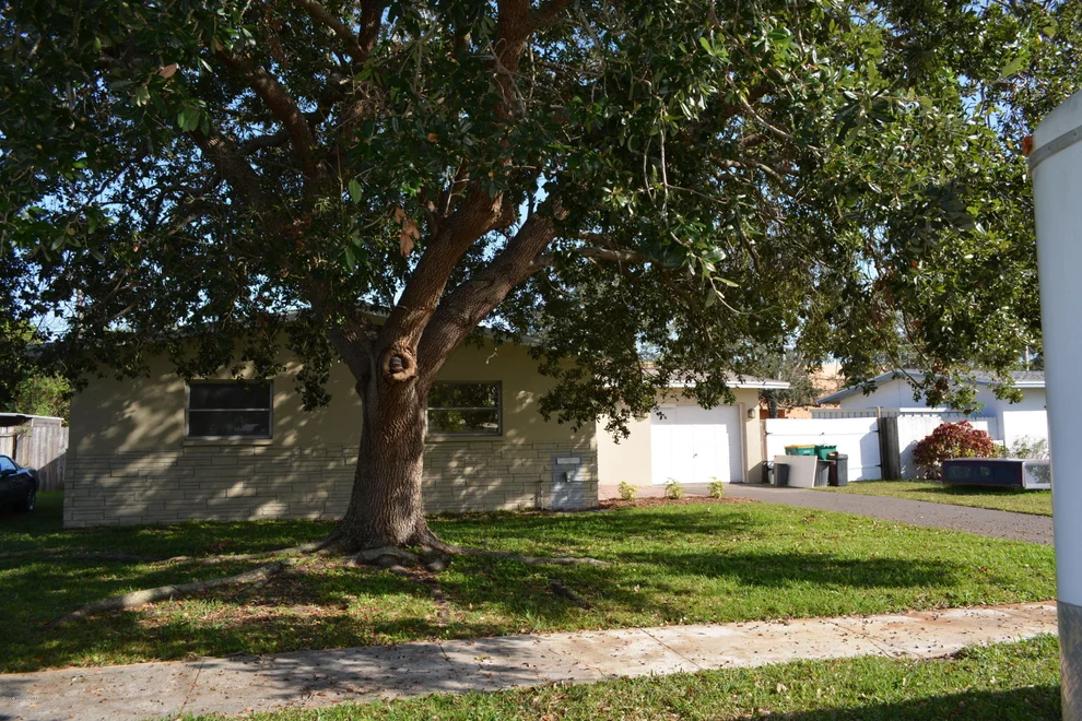 Unit for sale at 960 Butia Street, Merritt Island, FL 32953