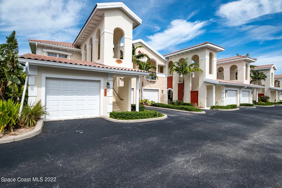 Unit for sale at 127 Lancha Circle, Indian Harbour Beach, FL 32937