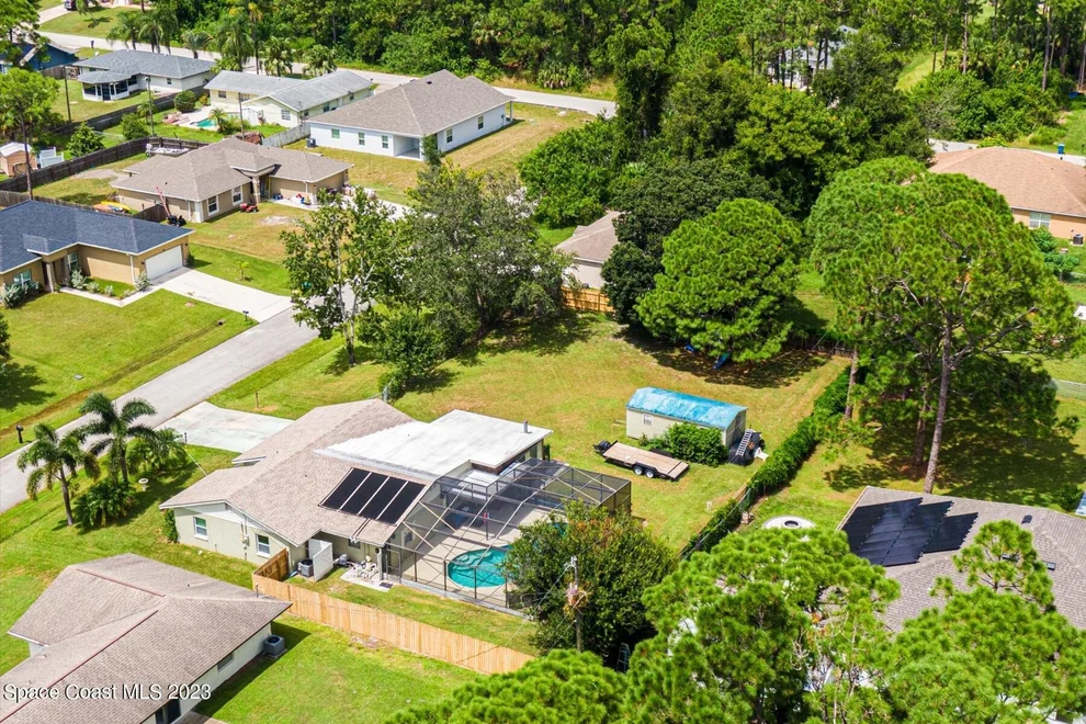 Unit for sale at 927 Braganza Avenue SE, Palm Bay, FL 32909