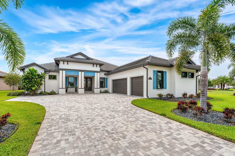 Unit for sale at 8570 Serrano Circle, Melbourne, FL 32940