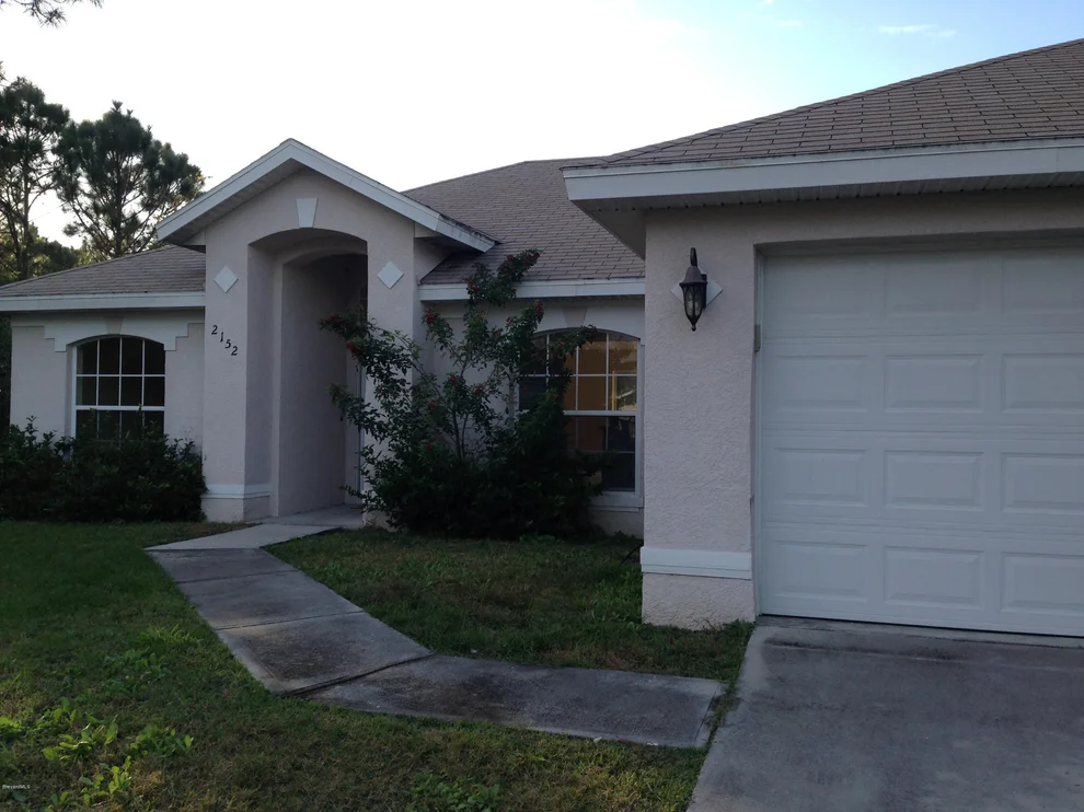 Unit for sale at 2152 SE Wagonwheel Avenue, Palm Bay, FL 32909