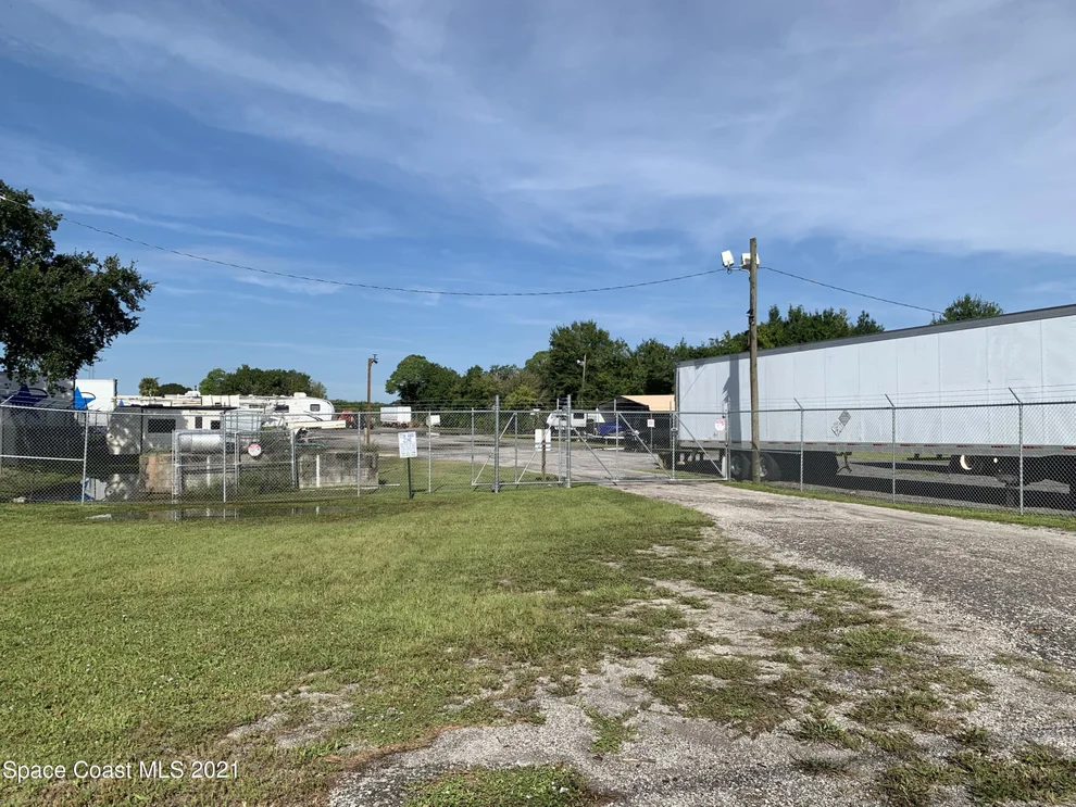Unit for sale at 185 N Range Road, Cocoa, FL 32926