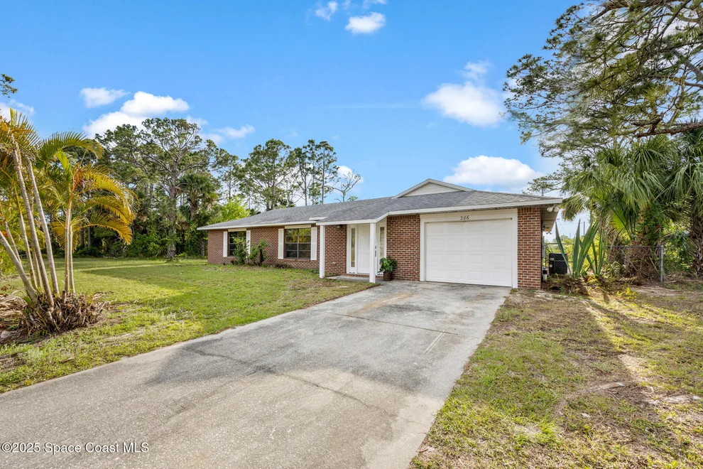 Unit for sale at 286 Alegriano Road NW, Palm Bay, FL 32907