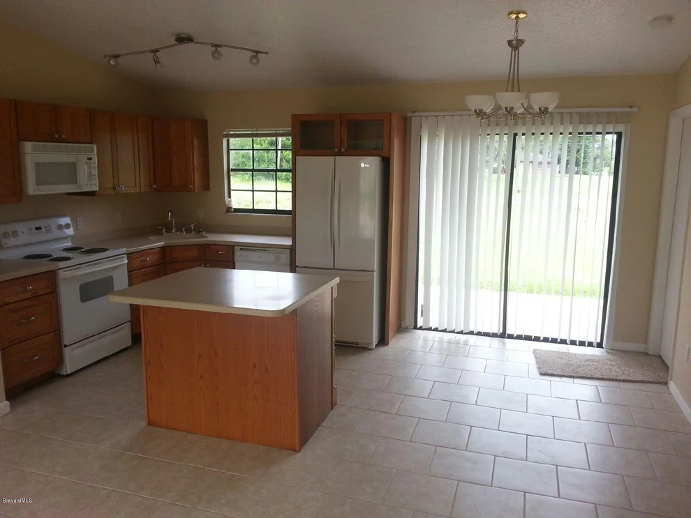 Unit for sale at 1079 Lamplighter Drive NW, Palm Bay, FL 32907