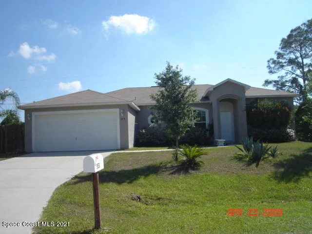 Unit for sale at 553 Town Road SW, Palm Bay, FL 32908