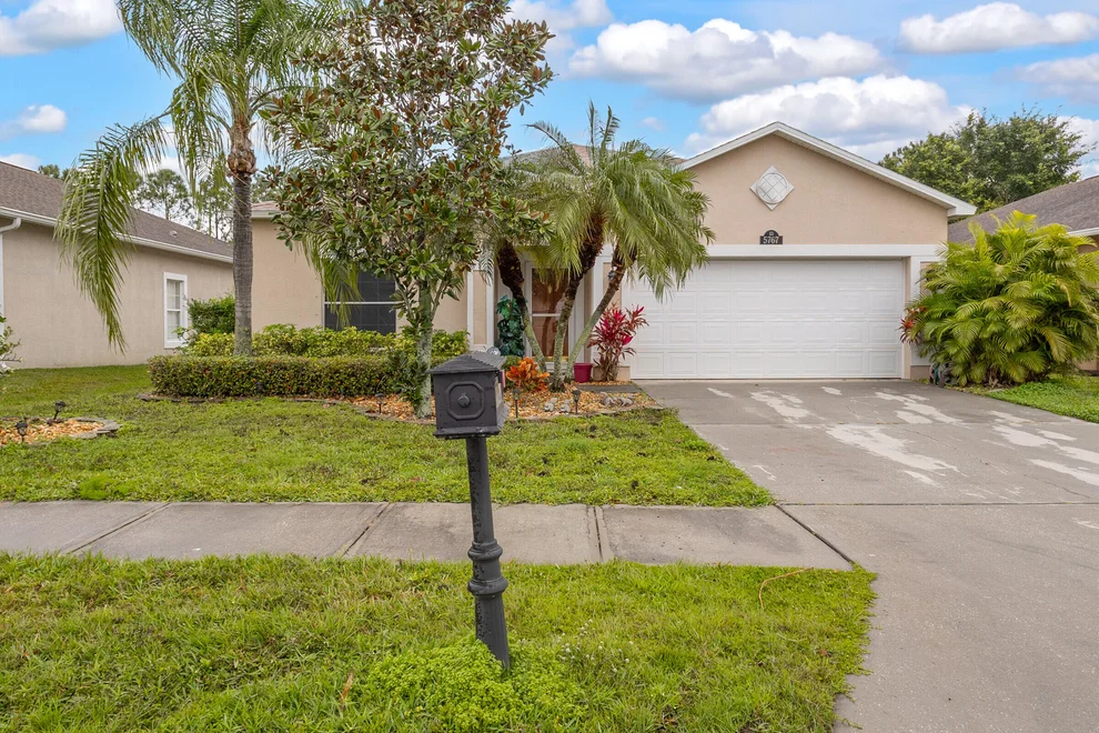 Unit for sale at 5767 Indigo Crossing Drive, Rockledge, FL 32955