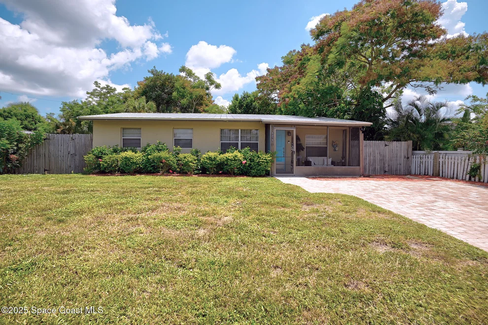 Unit for sale at 4375 Thistleberry Drive, Melbourne, FL 32935