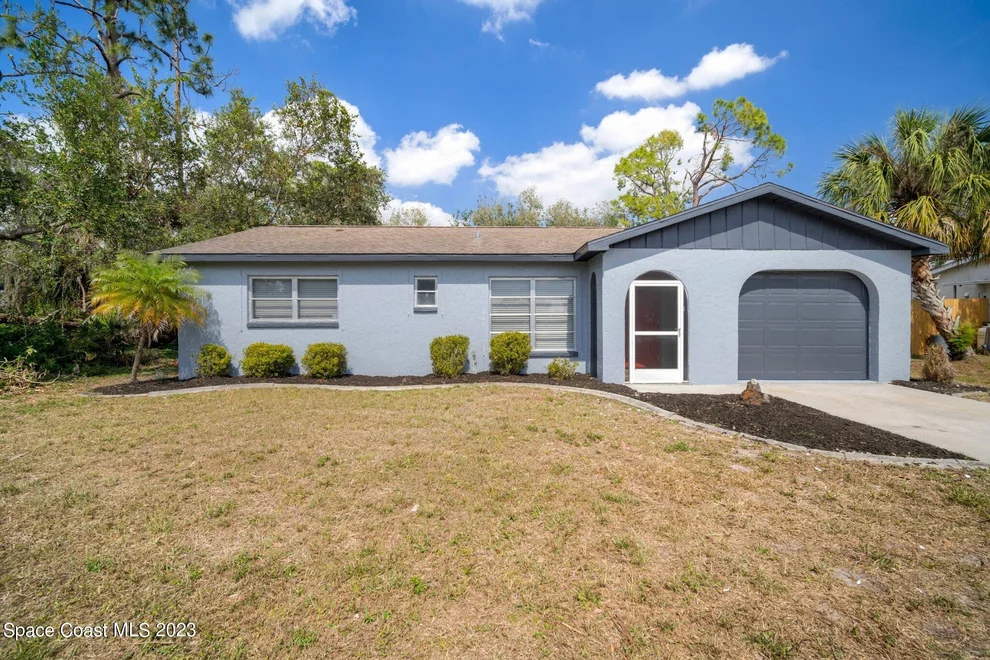 Unit for sale at 20426 Emerald Avenue, Port Charlotte, FL 33952