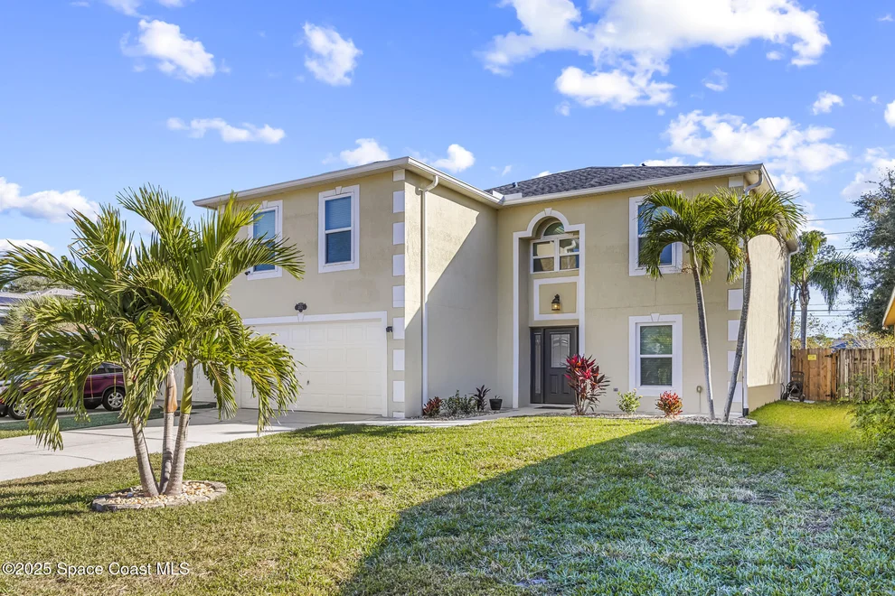 Unit for sale at 2073 Sorento Circle, Melbourne, FL 32904