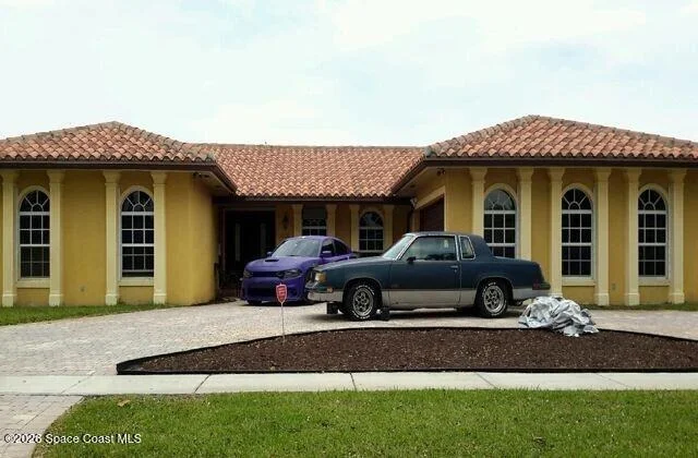 Unit for sale at 3231 N 47th Avenue, Hollywood, FL 33021