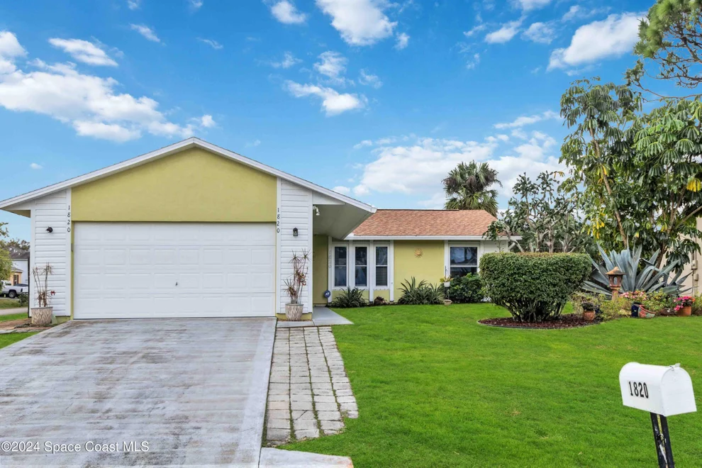 Unit for sale at 1820 Zaminder Street NW, Palm Bay, FL 32907