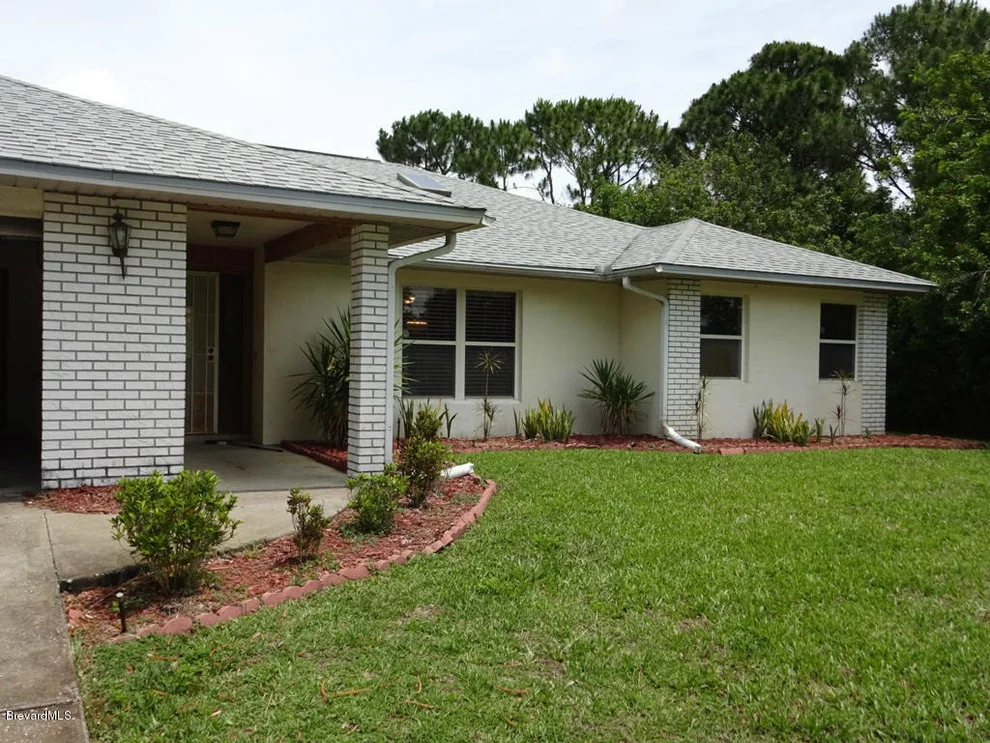 Unit for sale at 729 NW Banks Street, Palm Bay, FL 32907