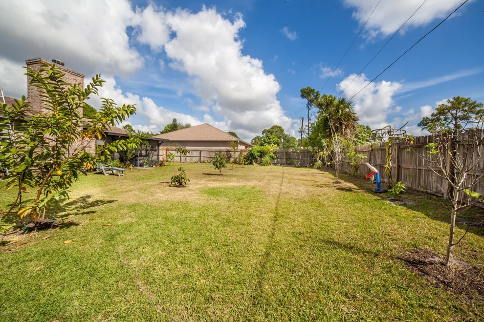 Unit for sale at 1261 SE Monument Avenue, Palm Bay, FL 32909