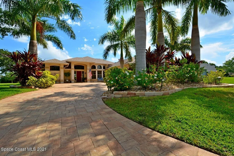 Unit for sale at 1377 Silver Lake Drive, Melbourne, FL 32940