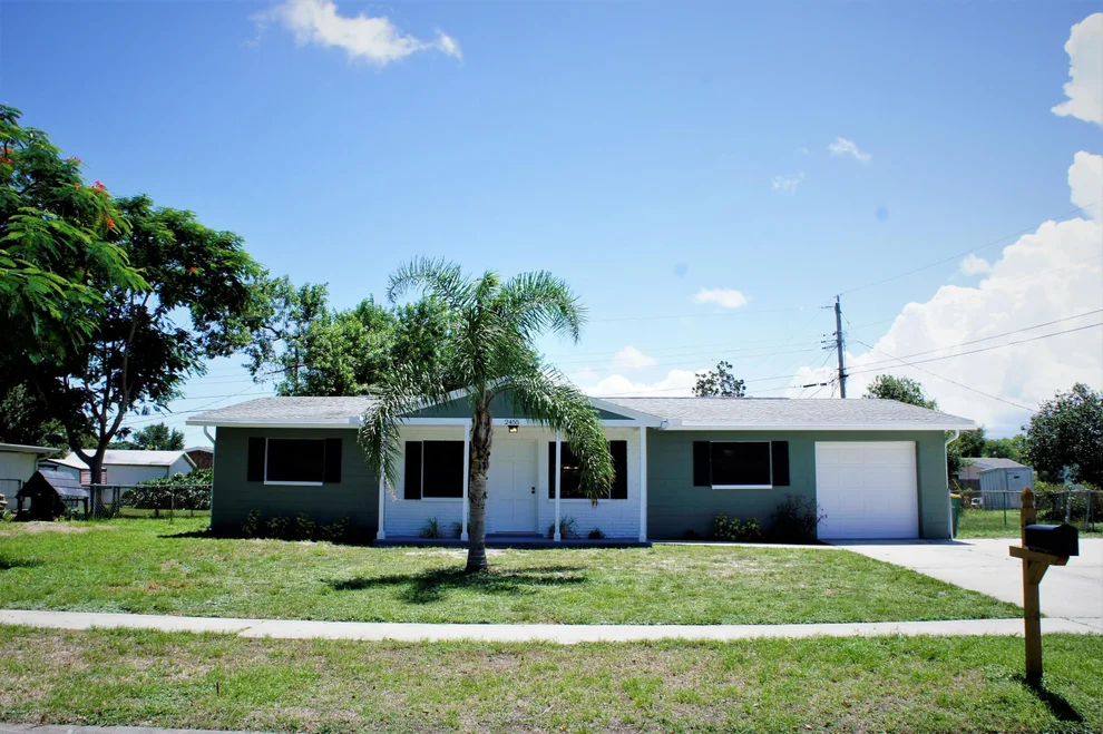 Unit for sale at 2455 Lakeview Drive, Melbourne, FL 32935